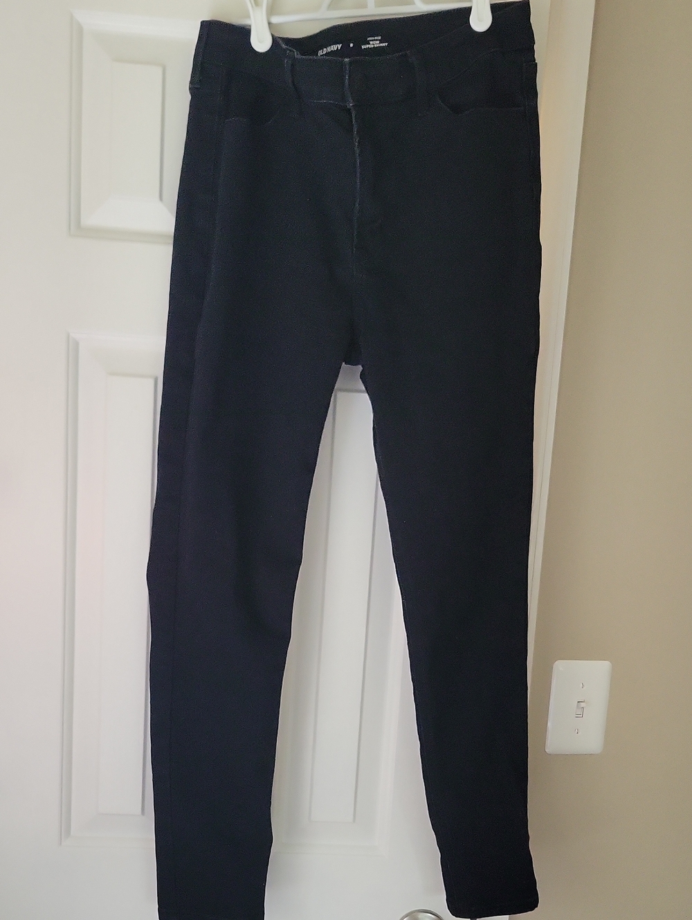 Old Navy Women's Black Skinny Jeans